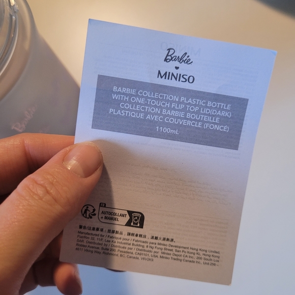 Barbie x Miniso BARBIE COLLECTION PLASTIC BOTTLE. Flip lid Pink! - Picture 3 of 11